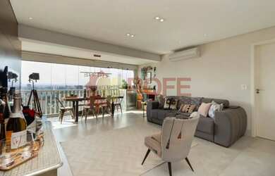 Imagem 2: Apartamento à Venda na região do Parque Aclimação - 95m², 2 suítes, 2 vagas de garagem