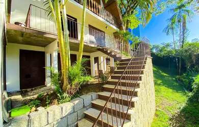 Imagem 2: Excelente Casa Residencial e/ou Comercial ao lado do Hospital Santa Catarina