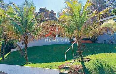 Imagem 2: Chácara em Alameda Carlos de Carvalho Vieira Braga - Chácaras Alpina - Valinhos/SP