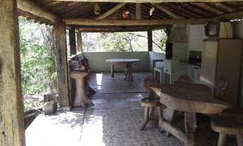 Imagem 7: Sitio 4.500m² com piscina, vários pés de frutas, nascente de água, muito verde, Jaboticat