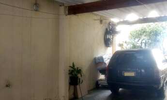 Imagem 3: SOBRADO EM L COM 3 CASAS, 2 VAGAS