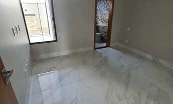 Imagem 3: Casa para Venda com 3 Quartos em Setor Garavelo - Aparecida De Goiânia