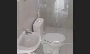 Imagem 3: Casa para aluguel possui 105 metros quadrados com 3 quartos em Jardim América - Fortaleza