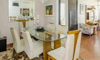 Imagem 5: Prédio com elevador, lazer, apartamento de 2 quartos, sala com varanda, duas vagas e vista