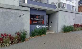 Imagem 2: Apartamento Semi Mobiliado para Alugar por R$1.450.00 no Edificio Bonsai Gold 6 Rua Sete d