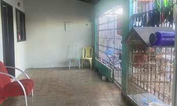 Imagem 2: VENDO OU TROCO Casa com 4 dormitórios