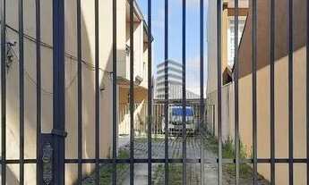 Imagem 2: Sobrado com 3 dormitórios à venda, 168 m² por R$ 650.000,00 - Uberaba - Curitiba/PR