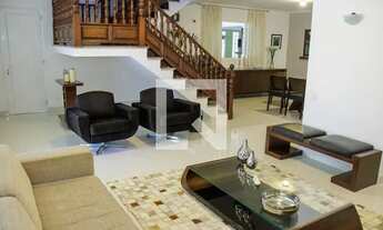 Imagem 11: Casa para Aluguel - Piratininga, 6 Quartos, 750 m2