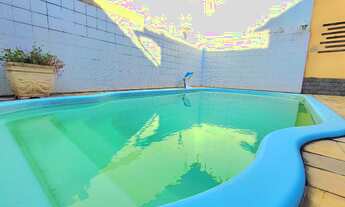 Imagem: Casa a venda possui 228 metros quadrados