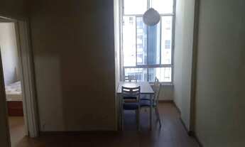 Imagem 4: Excelente quarto e sala