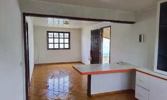 Imagem: Aluga-se casa em Colombo