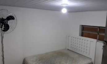 Imagem 4: Aluga-se uma kit e.um quarto , ótima localização