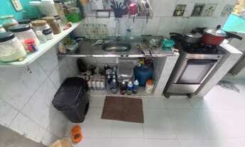 Imagem 5: De 195.000 por apenas 180 mil ... Casa com 2 quartos, 3 vagas de garagem , próx DB NOVA CI