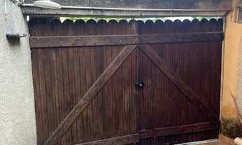 Imagem 5: Casa com quintal e garagem