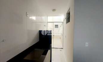 Imagem 12: Apartamento para aluguel, 2 quartos, 1 suíte, 1 vaga, Loteamento Portal do Vale II - Uberl