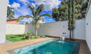 Imagem: Belíssima casa 3 quartos sendo um suite