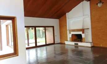 Imagem 3: Casa de condomínio para aluguel com 330 metros quadrados com 3 quartos