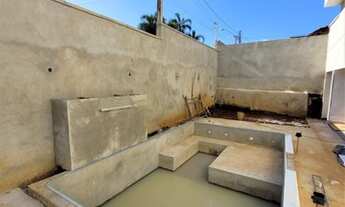 Imagem 6: Casa 3/4 com 3 suítes em lote de esquina, closet na suíte master, uma ótima oportunidade!