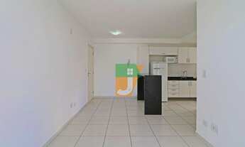 Imagem 4: Apartamento com 1 dormitório para alugar, 75 m² por R$ 2.099,15/mês - Centro - Curitiba/PR