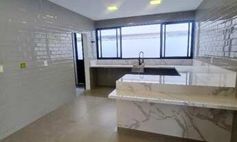 Imagem 5: Duplex no Alphaville| Fachada espelhada