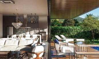 Imagem 7: Casa Frente Mar 04 Suítes, 344 m² por R$ 7.100.000 - Praia do Estaleiro - Balneário Cambor