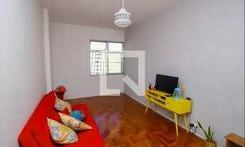 Imagem 2: Apartamento para Aluguel - Catete, 2 Quartos, 70 m2