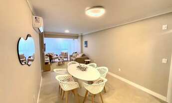 Imagem 2: Apartamento mobiliado e decorado no centro de Balneário Camboriú