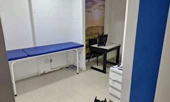 Imagem 5: EXCELENTE PARA CLÍNICA DE ESTETICA para aluguel com 190 m2 em Buraquinho - Lauro de Freita