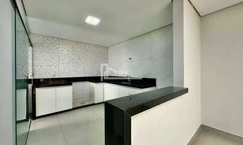 Imagem 7: Casa à Venda no bairro Santa Mônica, 3 Quartos, 1 Vaga, Linear e toda reformada