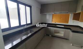 Imagem 4: Apartamento com 3 suítes disponível para locação no bairro Morada da Colina em Uberlândia