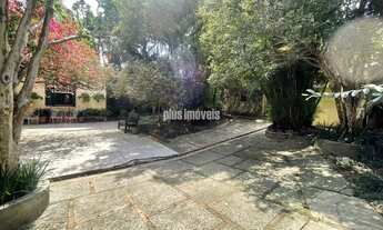 Imagem: Encantadora Casa Térrea de 410 m² em Indianópolis