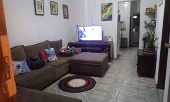 Imagem: 03 casas à venda com 212 m² ao total por