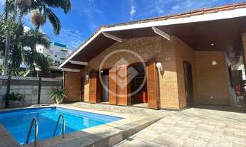 Imagem: Casa a venda na Enseada a 150 Mts da praia