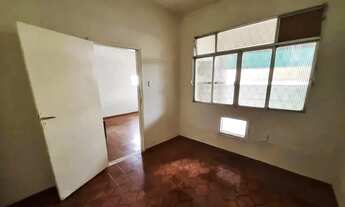 Imagem 7: OPORTUNIDADE RARA EM REALENGO - JUNTO À RUA LIMITES CASA 2 QUARTOS