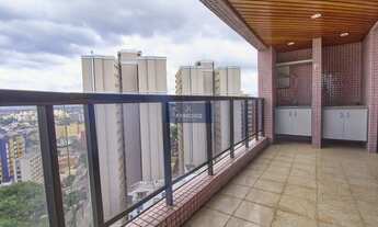 Imagem 4: Apartamento no Água Verde, 3 suites, closet, 2 vagas,164 m, um por andar, vista, varanda