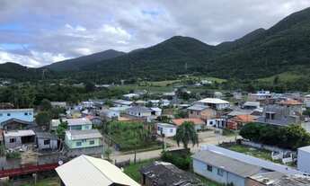 Imagem 3: Cobertura para venda tem 256 metros quadrados com 4 quartos