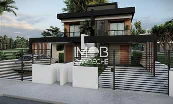 Imagem: Casa (esquerda) com 3 dormitórios à venda