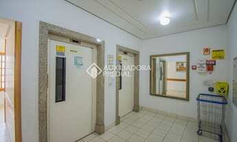 Imagem 4: PORTO ALEGRE - Apartamento Padrão - Partenon