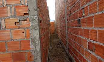 Imagem 4: Casa em construção