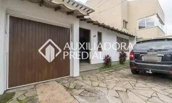 Imagem 2: PORTO ALEGRE - Casa Padrão - Sarandi