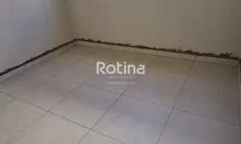 Imagem 2: Casa à venda, 2 quartos, 1 suíte, 1 vaga, Laranjeiras - Uberlândia/MG - R$ 235.000,00