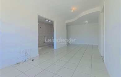 Imagem 3: PORTO ALEGRE - Apartamento Padrão - JARDIM BOTANICO