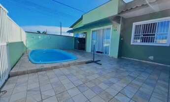 Imagem 3: Casa de praia com piscina