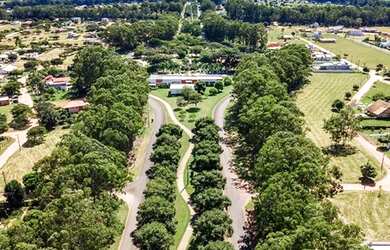 Imagem 3: Terreno de 1.500 m2 no Santa Bárbara Resort Residence. Pronto para construir. <br>&l