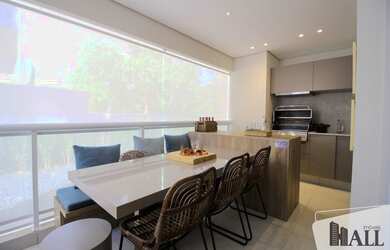 Imagem 2: Apartamento à Venda no Condomínio Green Home com 3 Quartos por R$ 990.000