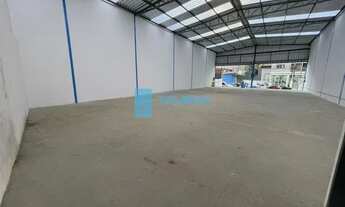 Imagem 3: Galpão novo para locação, 300m², 5 vagas, Conceição