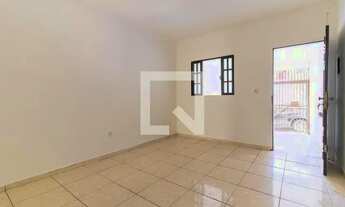 Imagem 4: Casa para Aluguel - Itaquera, 2 Quartos, 250 m2