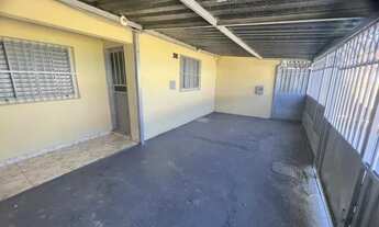 Imagem 2: Aluga-se - Casa 03 Quartos - Santa Maria/DF