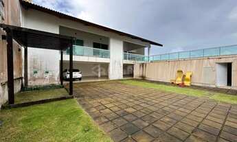 Imagem: Casa na descida da praia do Araçagy