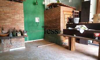 Imagem 4: Salão comercial com 6x6 com garagem coberta de 30m², banheiro, edícula na lateral